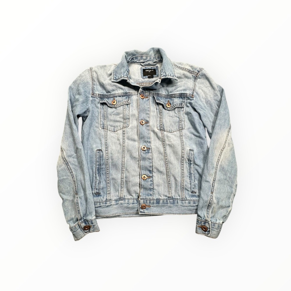 Forever 21 Denim Jacket Mens S Light Blue Trucker Faded Button Up 3621 - Picture 1 of 8